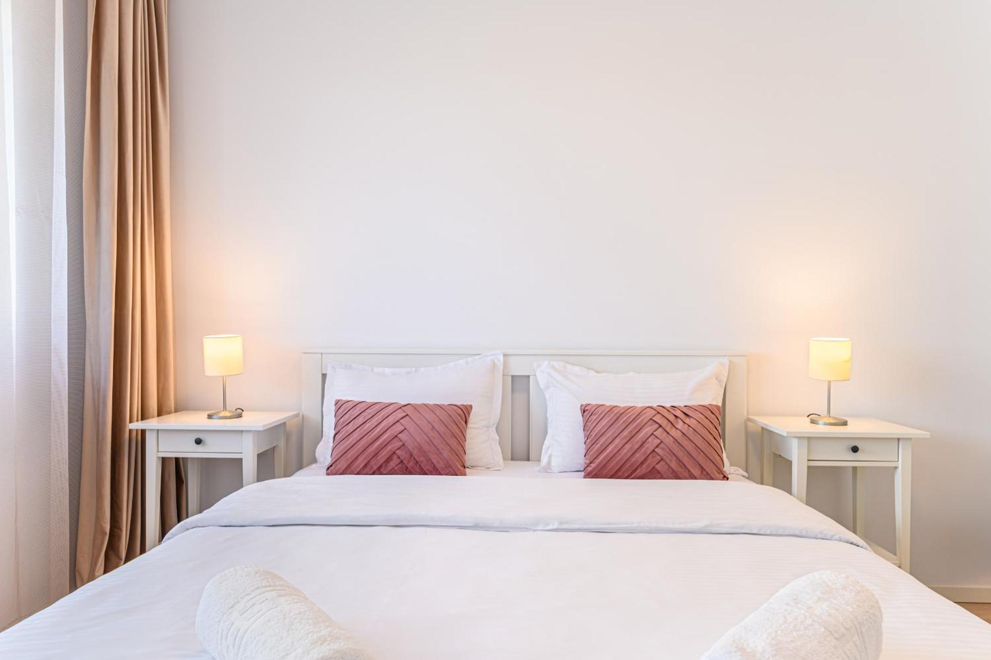 Jad - Luxury 3 Rooms & 2 Rooms Apartments In Kasper, Near Coresi Mall Брашов Экстерьер фото